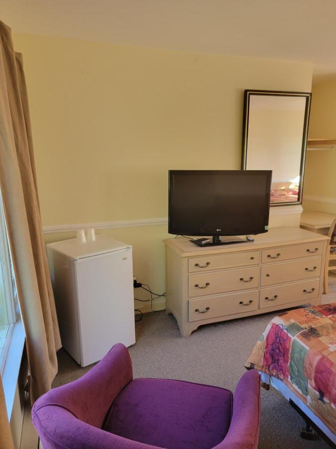 Gateway Motel Gananoque Exterior foto