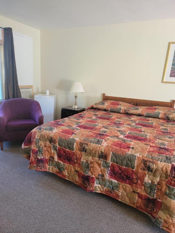 Gateway Motel Gananoque Exterior foto
