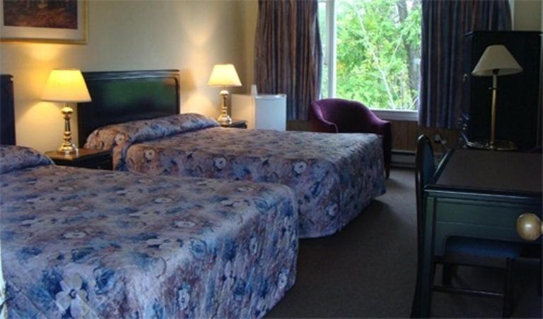 Gateway Motel Gananoque Habitación foto
